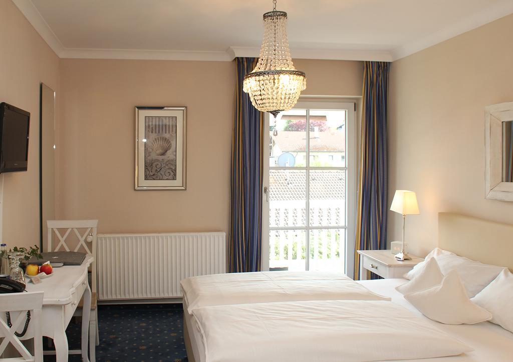 Hotel Zur Sonne ริมสติง ภายนอก รูปภาพ